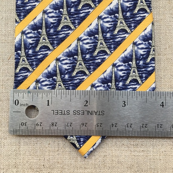 Axe Mod Multicolour Silk Tie - Picture 3 of 5
